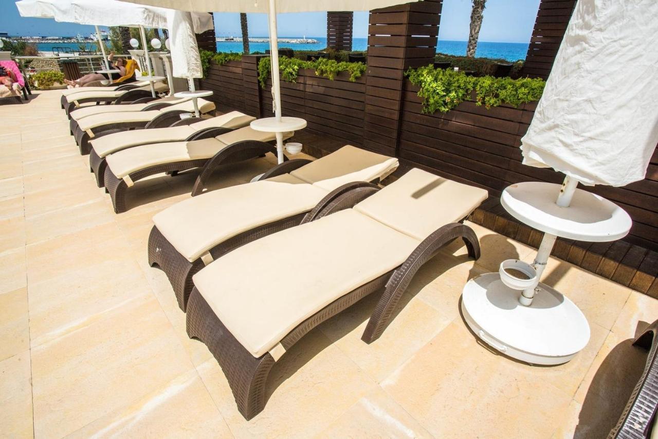Vuni Palace Premium Hotel & Spa & Casino Beachfront Location ! Kyrenia  Exterior photo
