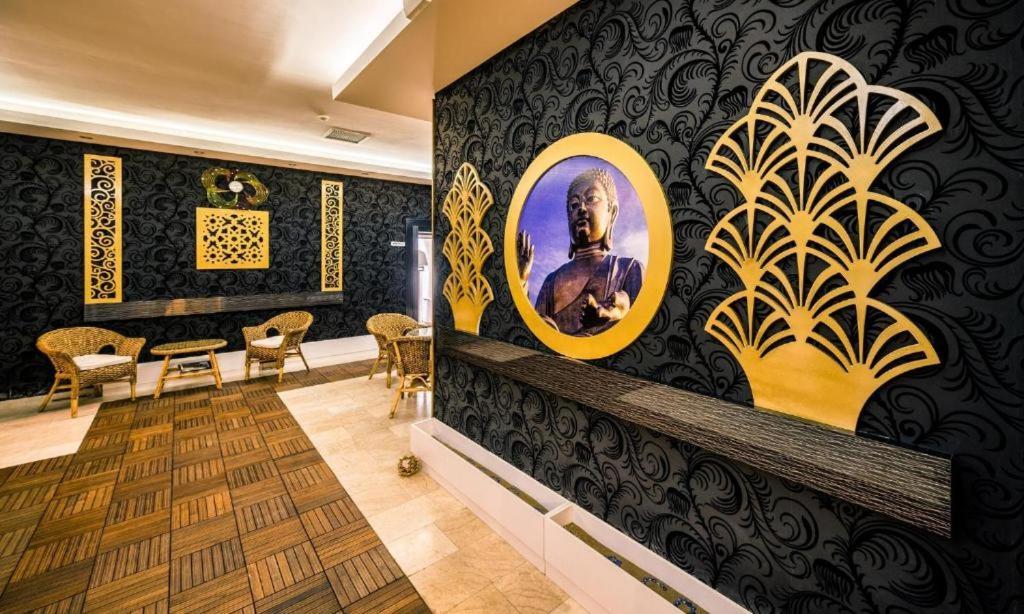 Vuni Palace Premium Hotel & Spa & Casino Beachfront Location ! Kyrenia  Exterior photo